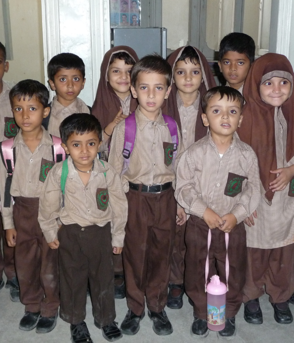 school children pakistan